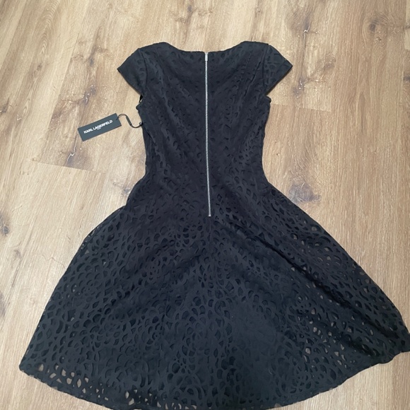 NWT, Karl Lagerfeld Black Laser Cut Dress, Size 4 - Picture 16 of 16